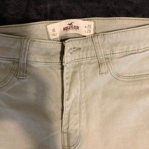 Hollister jeans